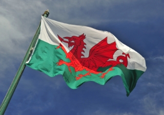 welsh wales flag dragon