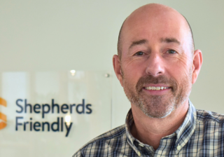 Phil Nash shepherds friendly