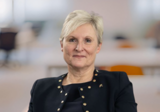 vanessa sallows legal general