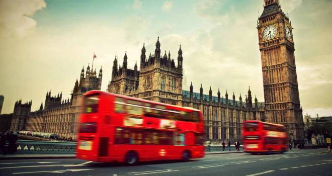 london buses parliament