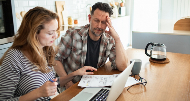 couple in financial shock 